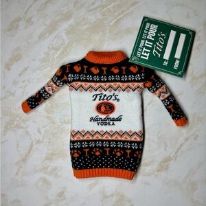 TITO’S Vodka For Dog People Holiday Christmas Bottle Sweater Collectible NEW